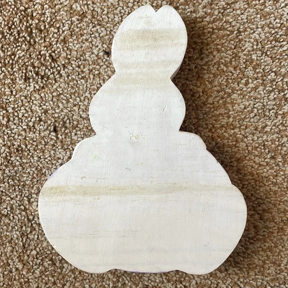 Happy Easter wooden table decor